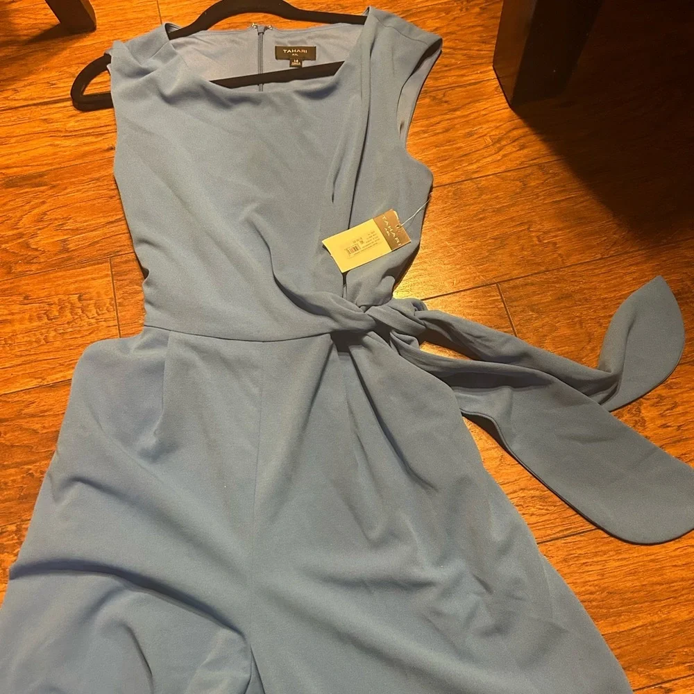 Tahari Side Tie Scuba Crepe Crop Wide Leg Jumpsuit size 14 NWT - Picture 9 of 10